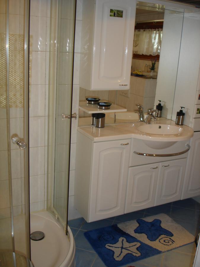 Bnb Le Relais Du Chateau Aigle Bagian luar foto